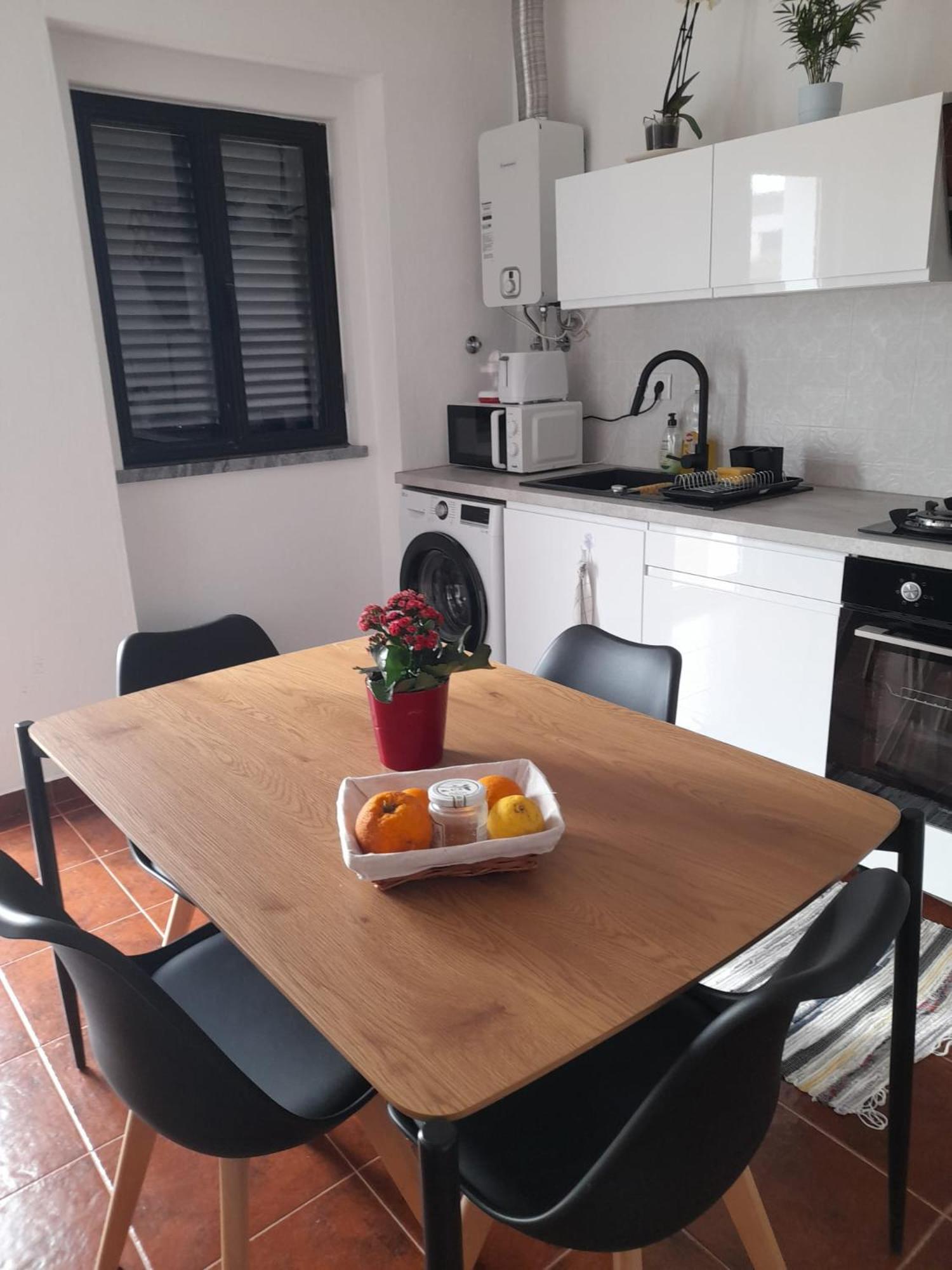 Villa Nova Quinta Moderna Torramo Em Oliveiras, Campo De Laranjas, Na Nacional 2, Alentejo 13750 M2